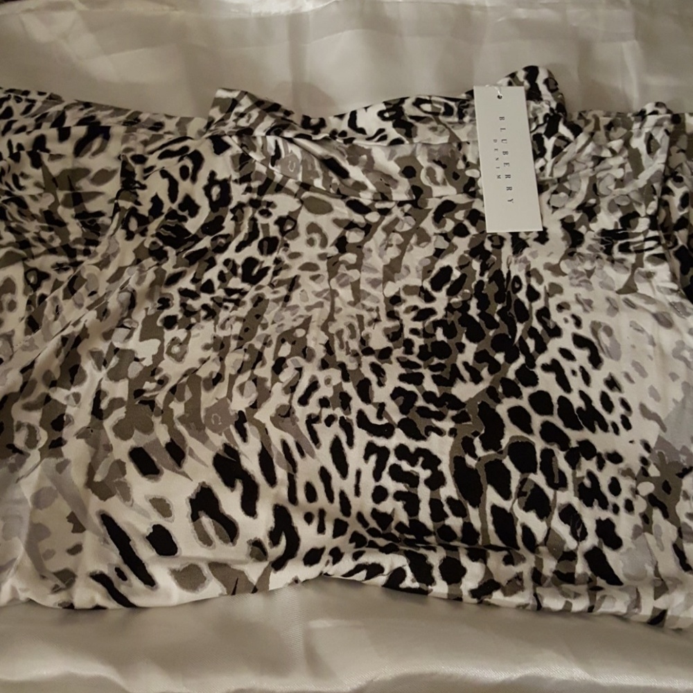 Blueberry Denim Women top